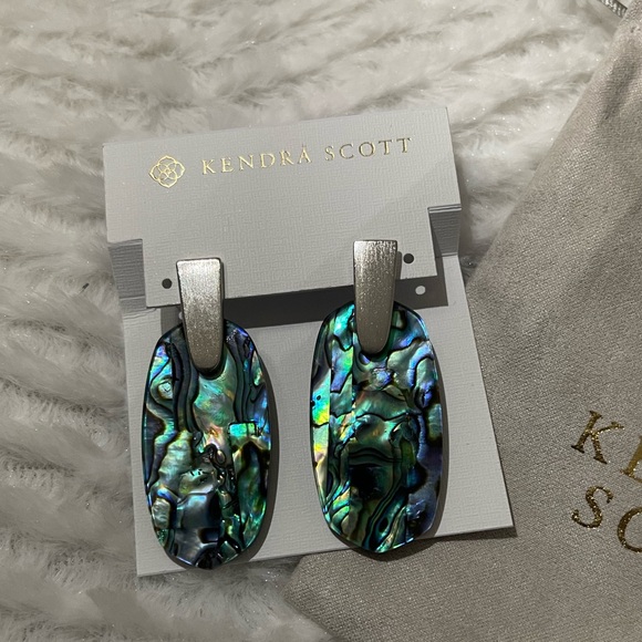 NWT Silver Aragon Earrings in Abalone Shell - Picture 4 of 5